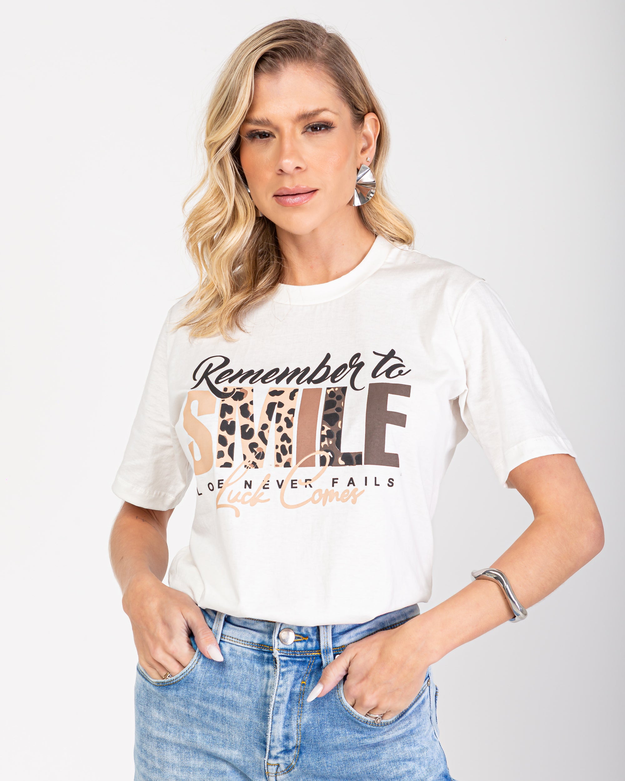Remember to Smile - Camiseta Algodão Premium
