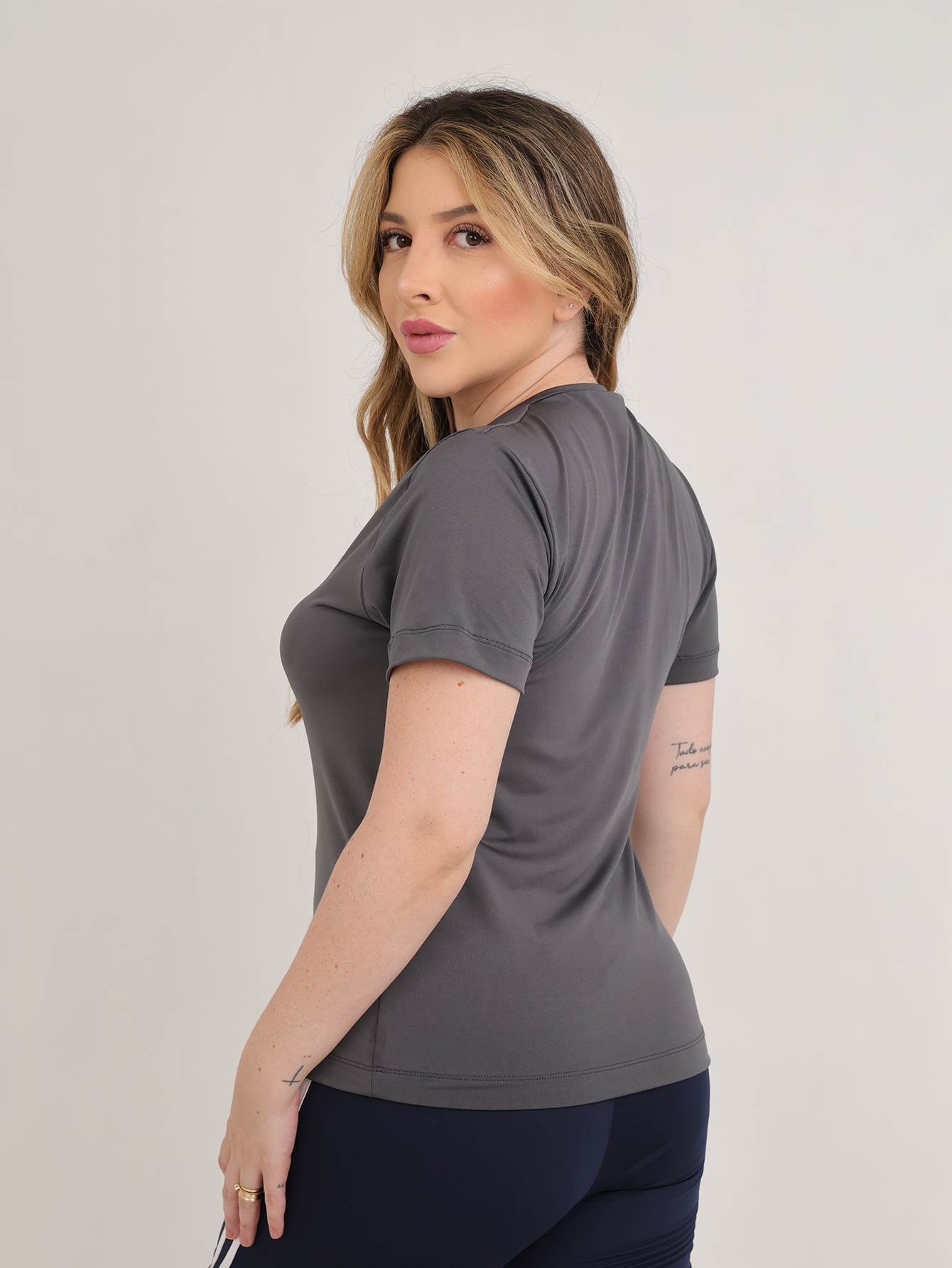 Camiseta UV Dry-Fit Sport Wear
